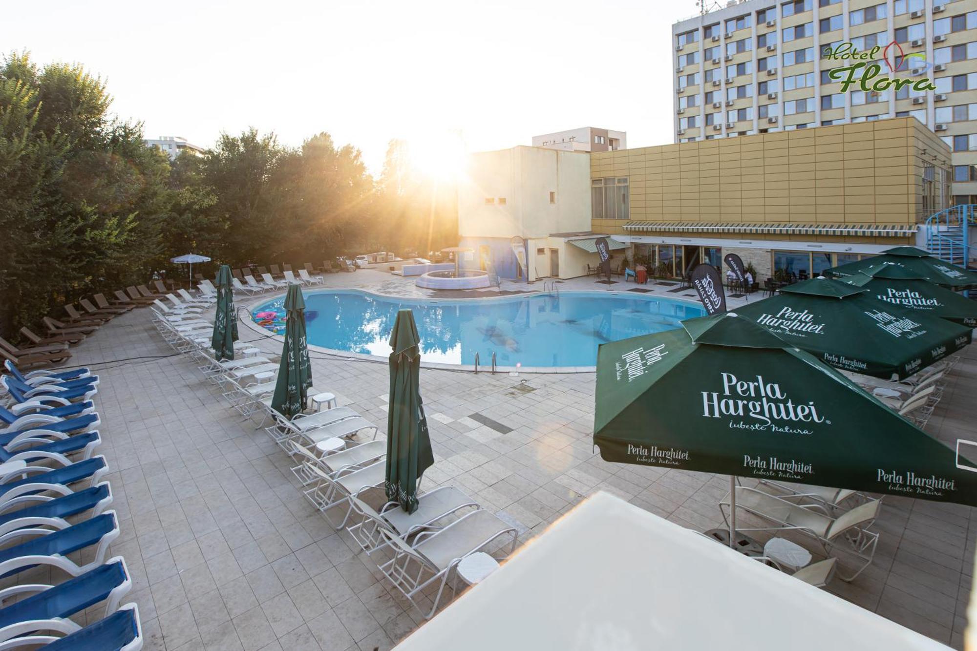 Hotel Flora Mamaia Exterior foto